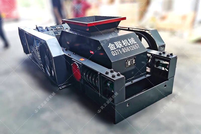 雙齒輥破碎機(jī)-廠家直供價(jià)格低-齒輥式破碎機(jī)結(jié)構(gòu)原理圖 雙齒輥破碎機(jī)-廠家直供價(jià)格低-齒輥式破碎機(jī)結(jié)構(gòu)原理圖
