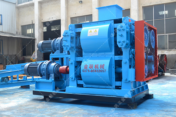 四輥破碎機(jī)價格,四輥破碎機(jī)廠家,四輥破碎機(jī)工作原理,型號參數(shù)